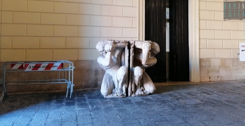 Bari, la storia dei telamoni del Palazzo della Gazzetta: in attesa ancora di una loro casa